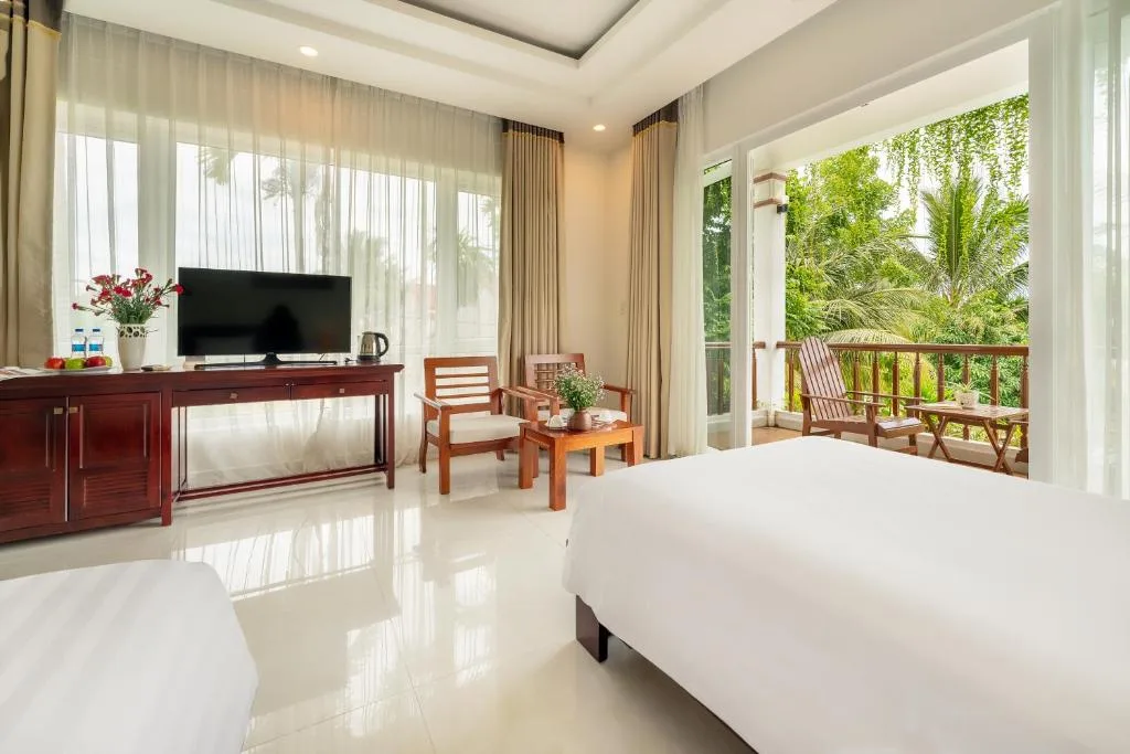 Hoi An Palmy Villa — 2