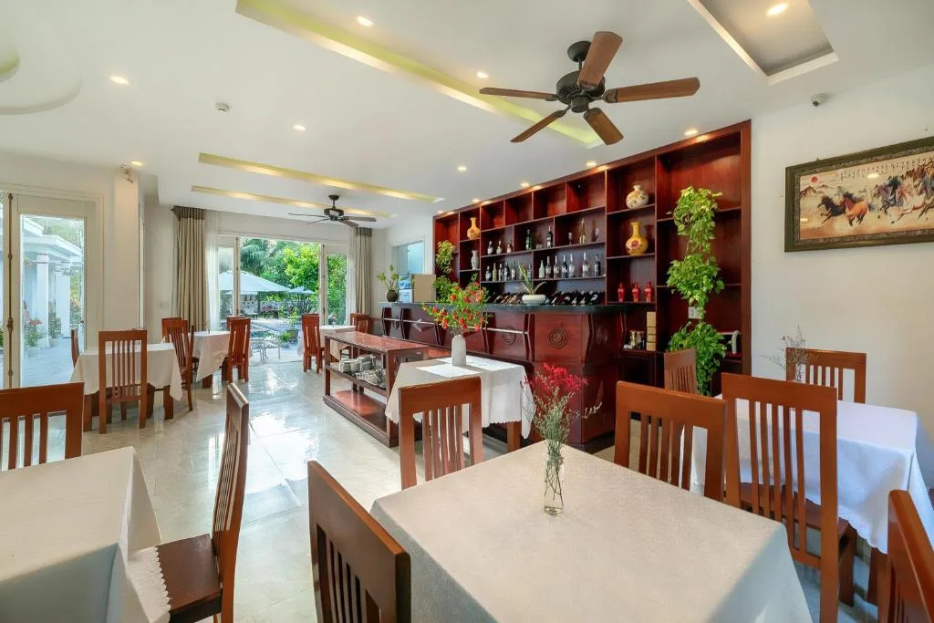 Hoi An Palmy Villa — 4