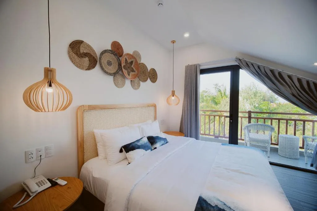 The Watermark Beachside Hotel — 5