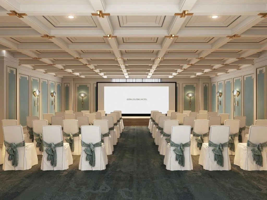 Grand Royal Riverside Hue, Fusion Collection — 5