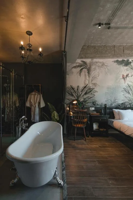 The Chum Boutique — 3