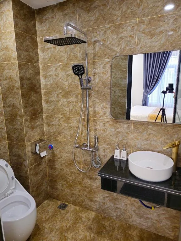 4L HOTEL KIM BÔI — 3