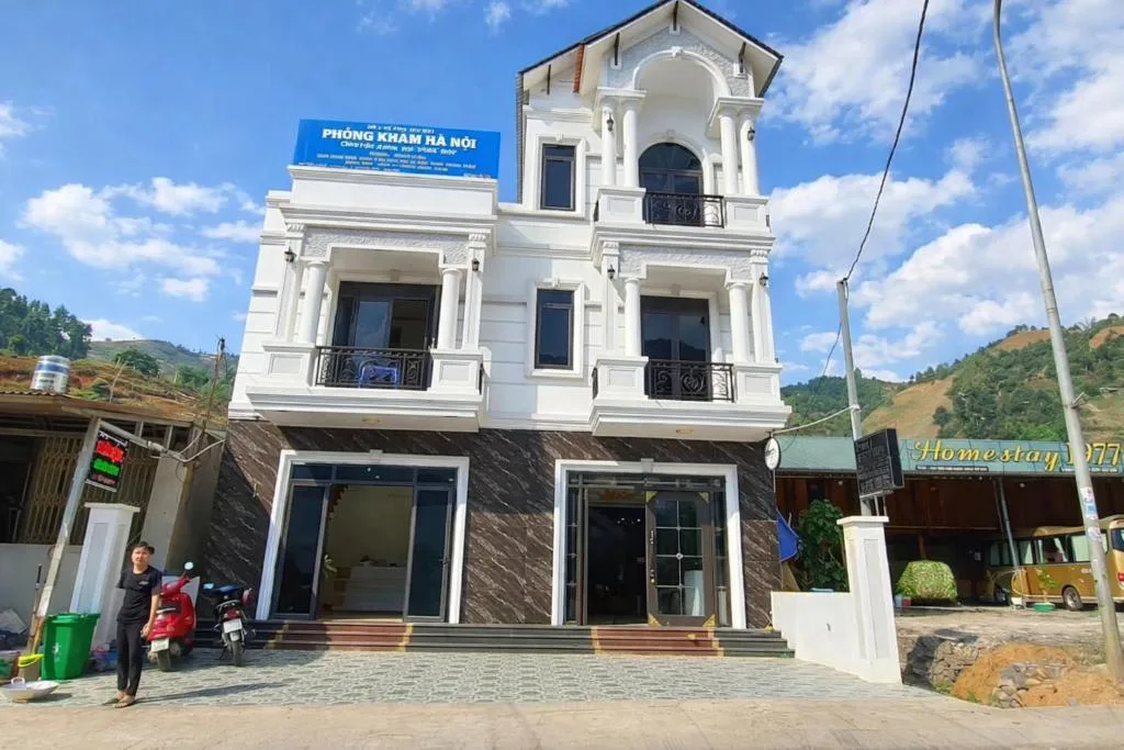 Chely Hotel
