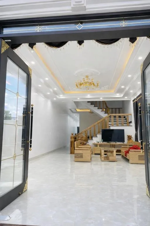 Chely Hotel — 2