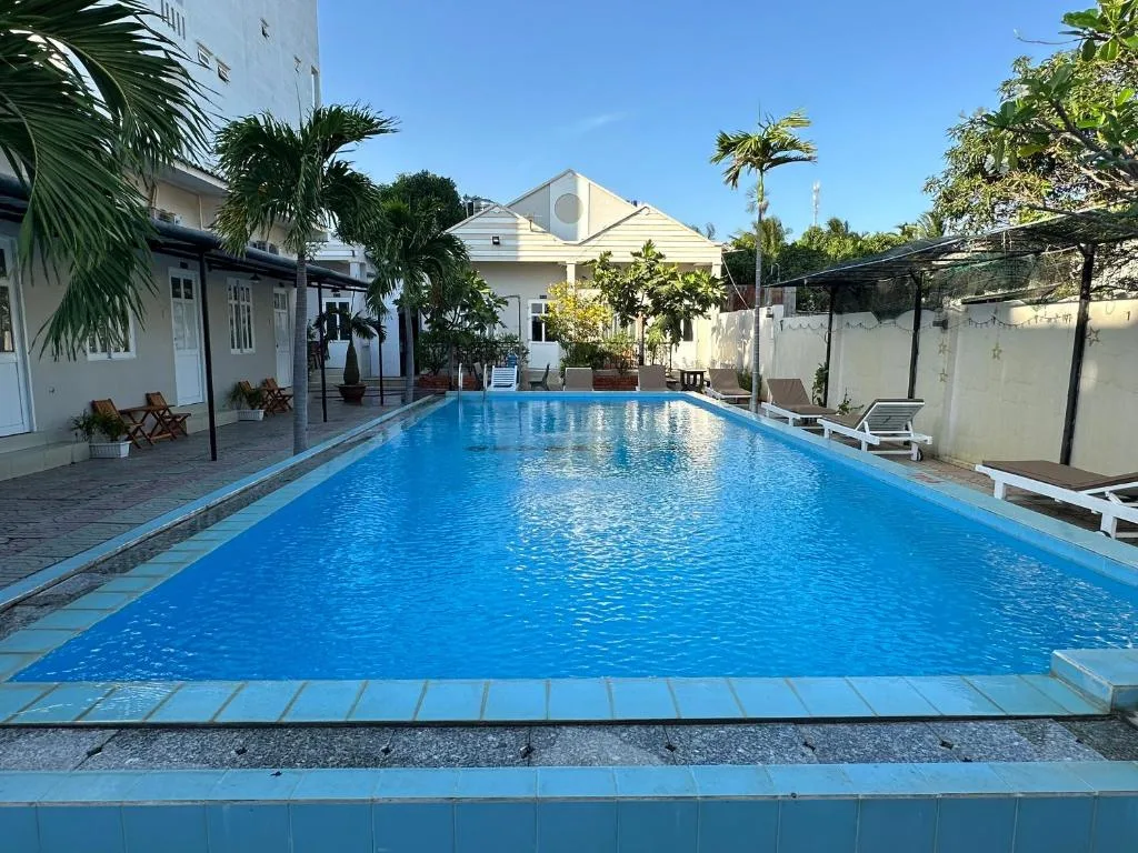 Pharos Guesthouse — 3