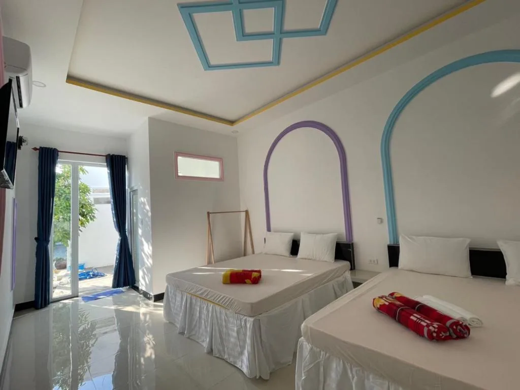 Windy hills hotel — 2