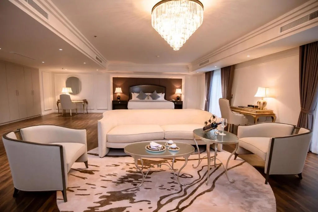Nam Cuong Nam Dinh Hotel — 2