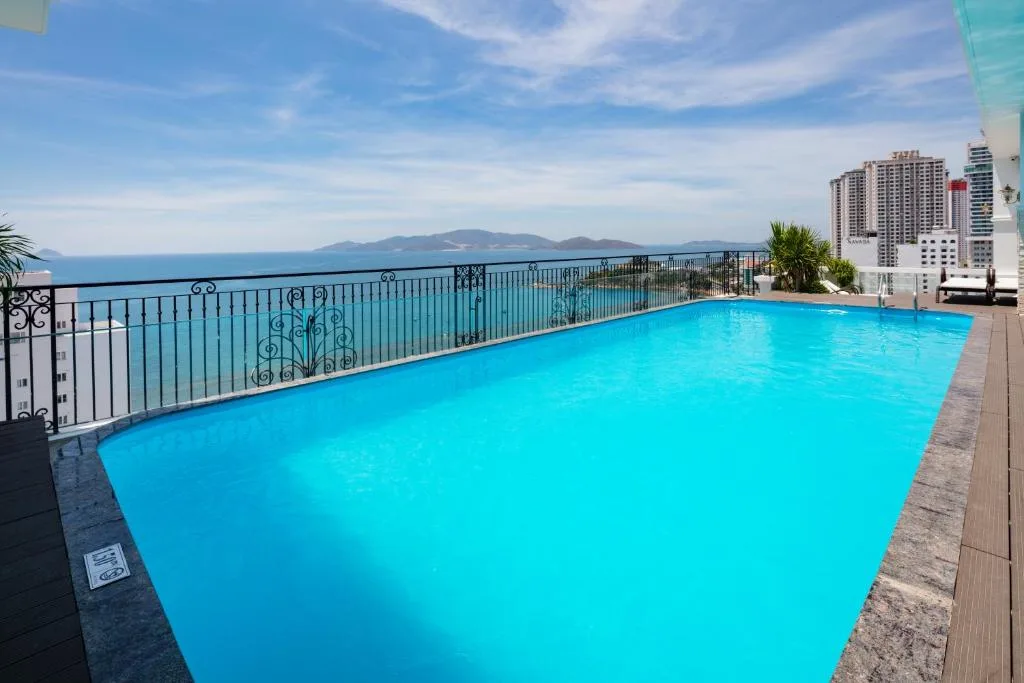 Daphovina Hotel — 5
