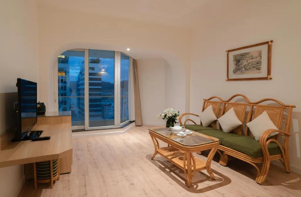 Green World Hotel Nha Trang — 4
