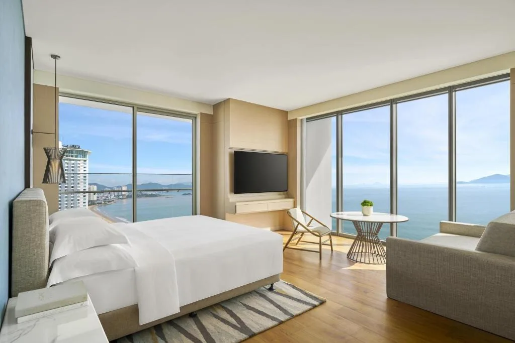 Hyatt Regency Nha Trang — 2
