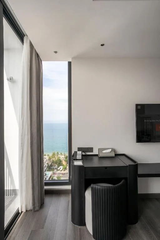 Iconique Hotel Nha Trang — 4