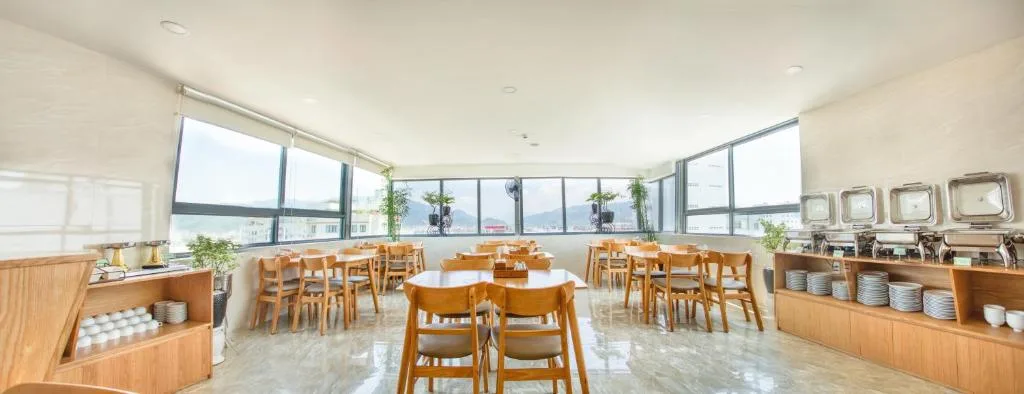 Larosa Hotel Nha Trang — 4