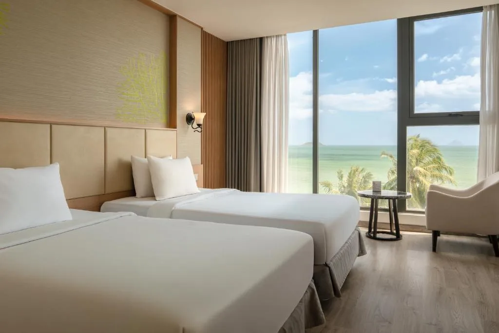 Navada Beach Hotel — 4