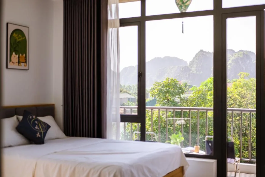 Hang Múa Green Mountain View House — 2