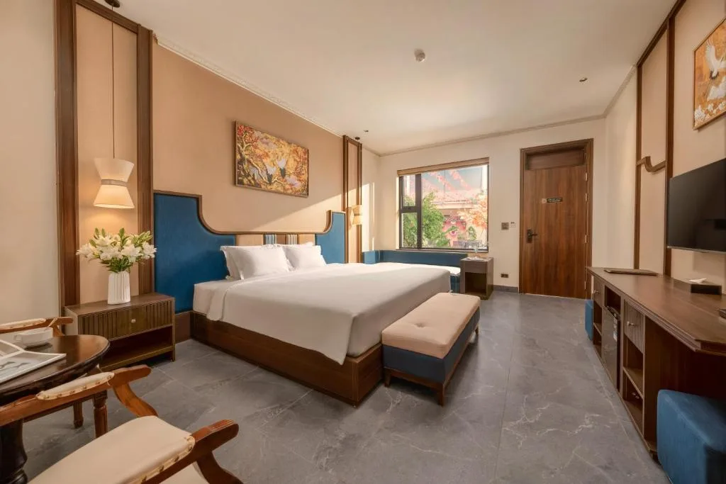 Tam Coc Center Luxury Hotel & Villa — 4