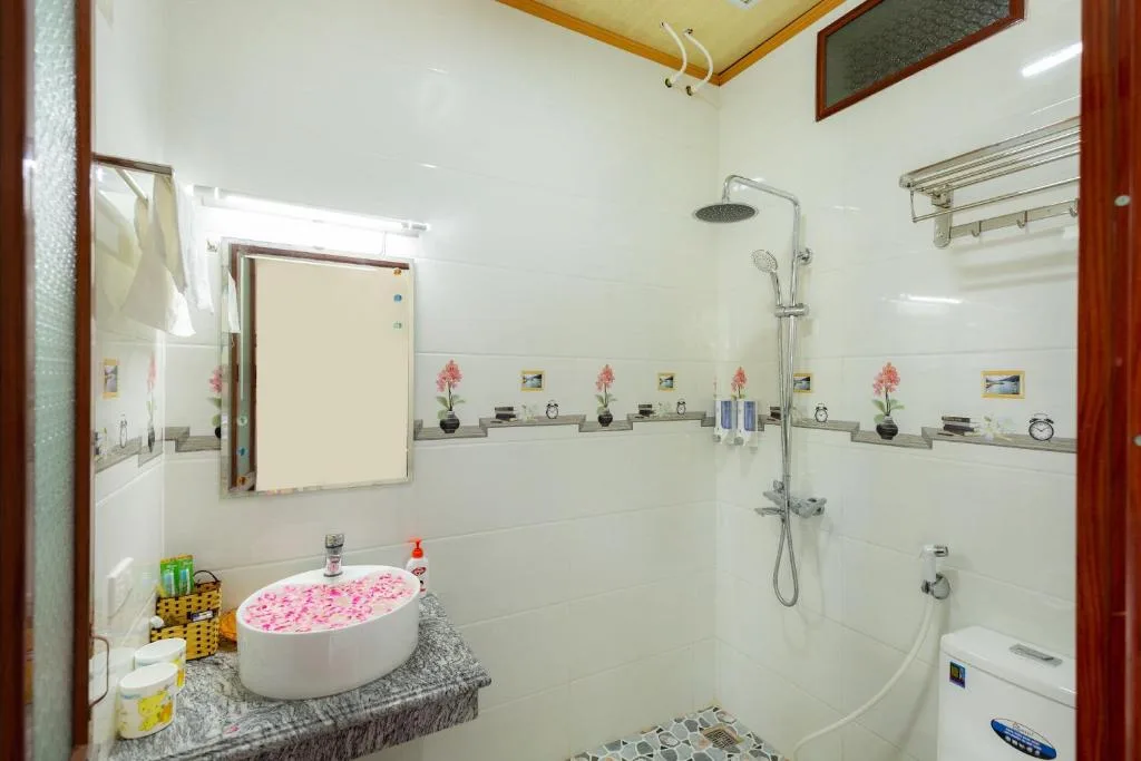 Tam Coc Lotus Flower Homestay — 3