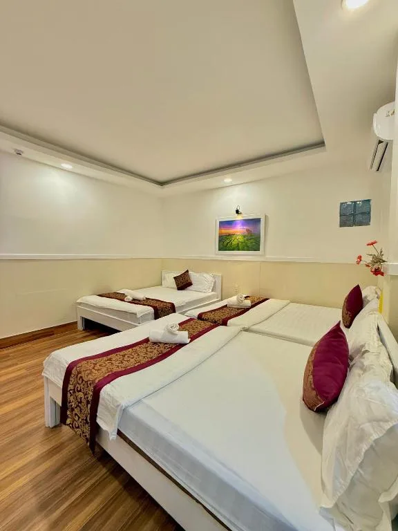 Hotel Minh Hang — 2