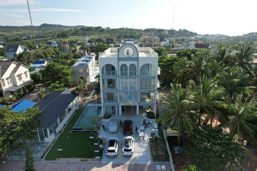 Moon Kê gà hotel — 5