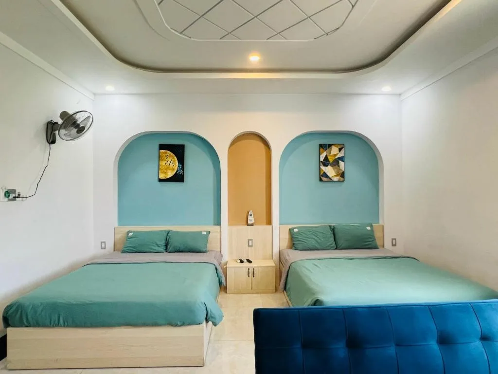 Queen Sea Hotel — 2