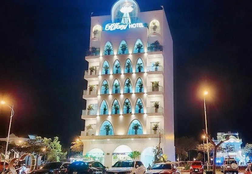 Tiffany Hotel & Restaurant