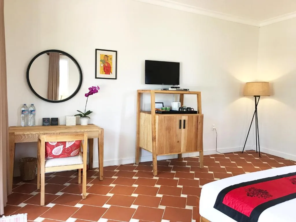 Peppercorn Beach Resort — 4