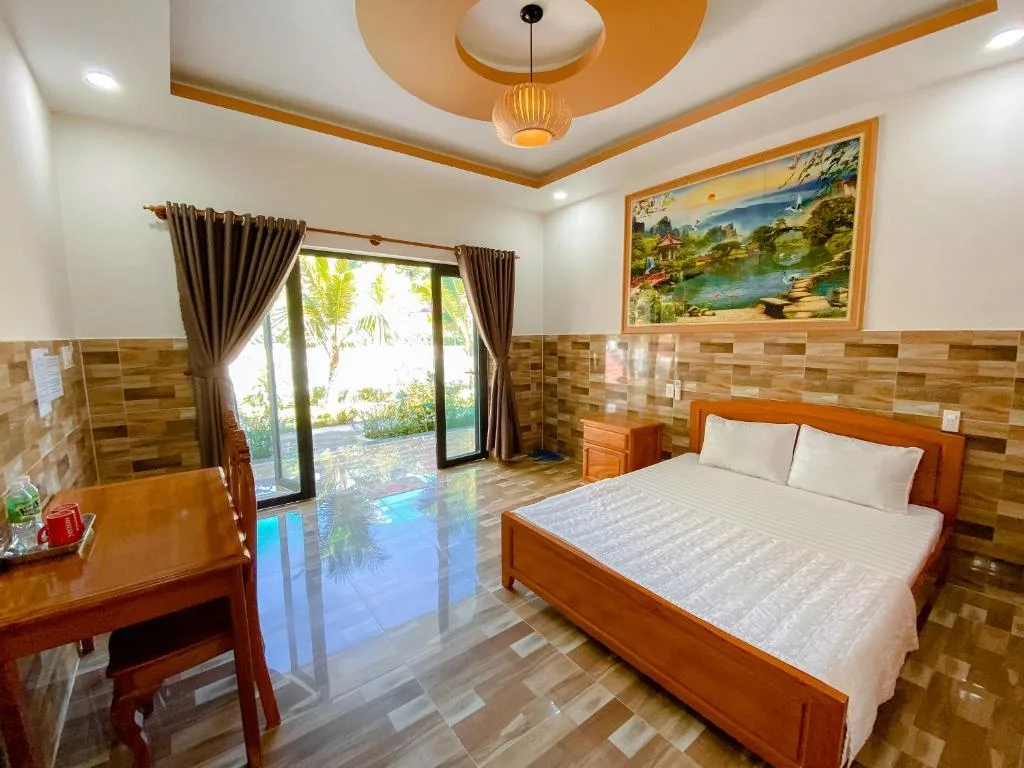 Phu My Hung Bungalow — 2