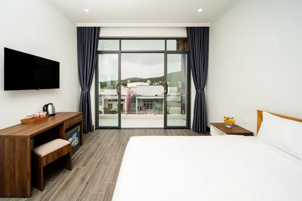 UYÊN GIA HOTEL-PHÚ QUỐC — 2