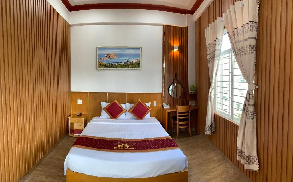 King Hotel — 2
