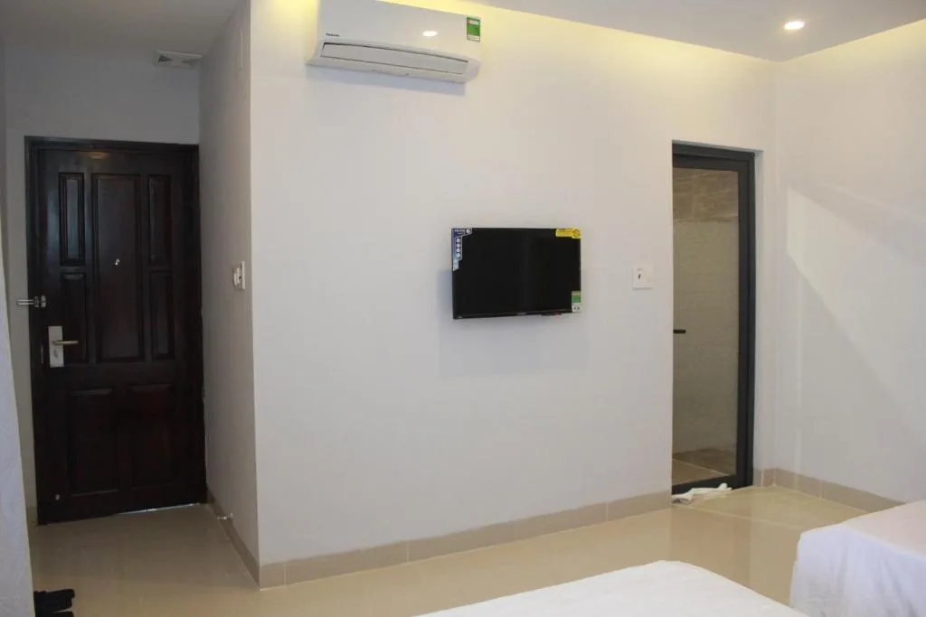 Ly Ky Hotel 2 — 4