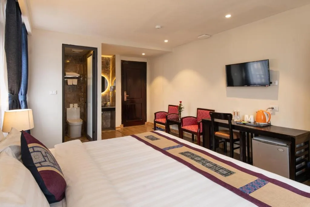 Bora Hotel — 3