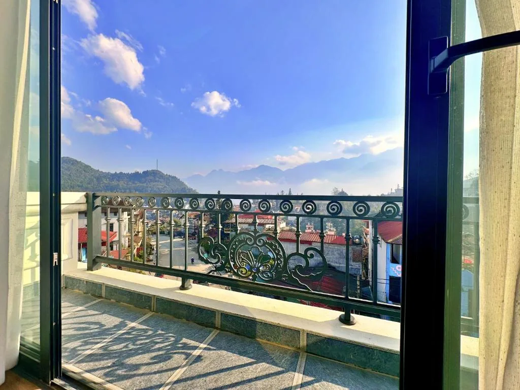 Calla Lily Hotel — 5
