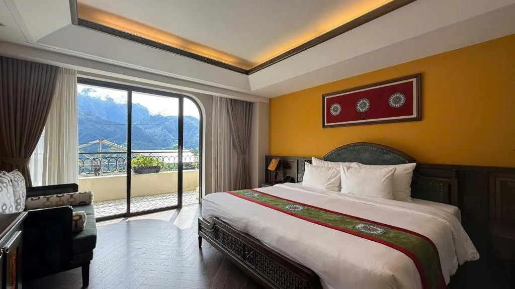 Fansipan View Hotel — 2