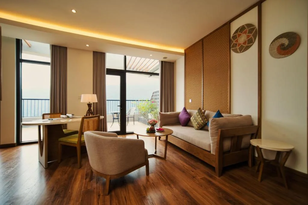 Lady Hill Sapa Resort — 2