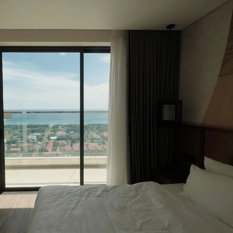 Apec Beach Luxury Phú Yên — 5