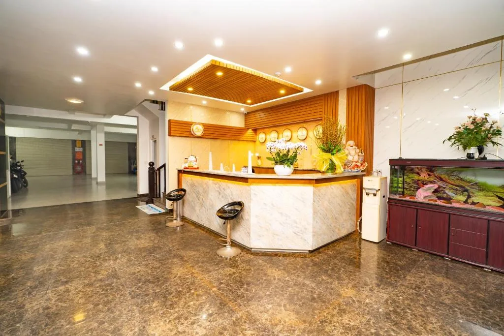 Khách sạn P&L — 4