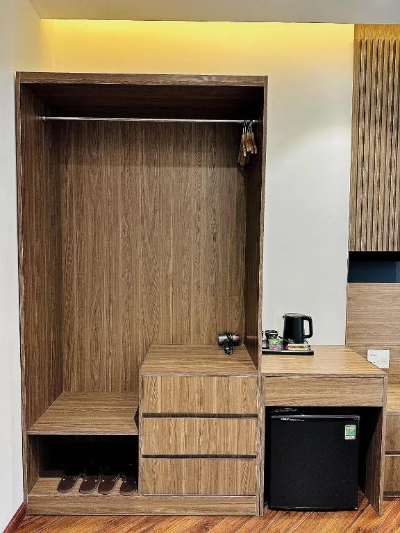 Hải Long Hotel 2 — 2