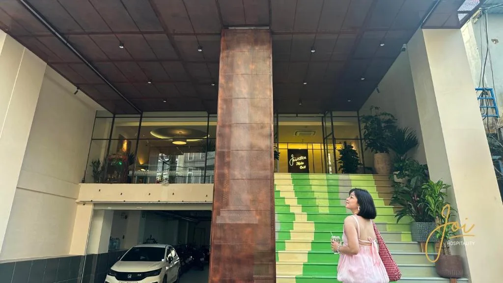 Joi Boutique Bãi Sau — 2