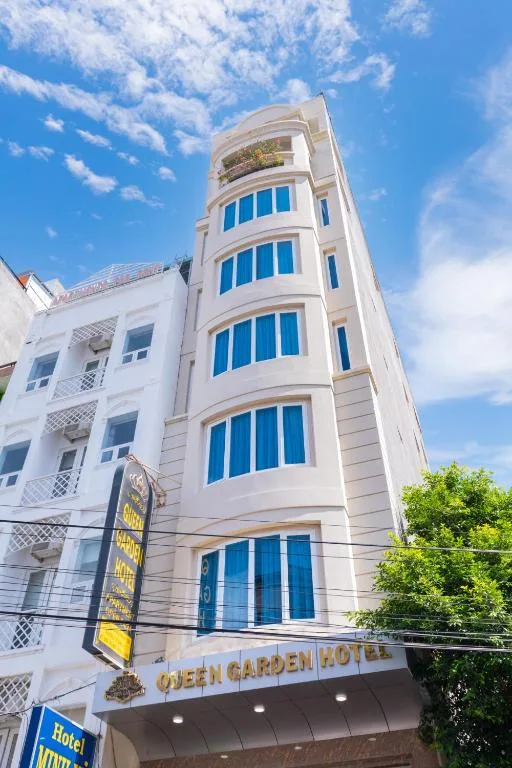 Queen Garden Hotel & Apartment — 3