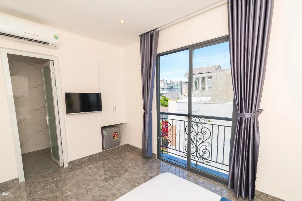 Sun Beach Hotel — 4