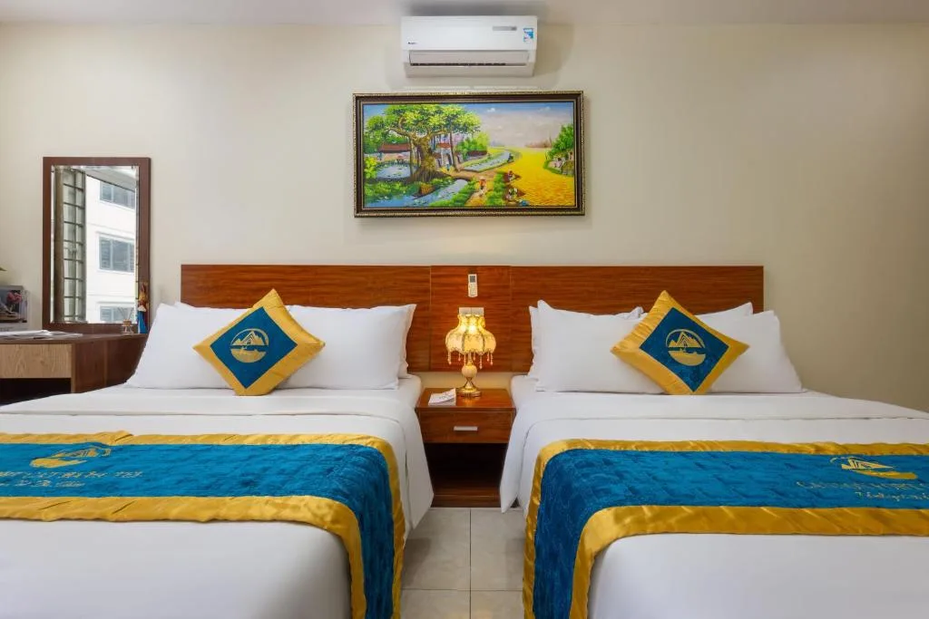 TƯƠNG VY HOTEl — 2