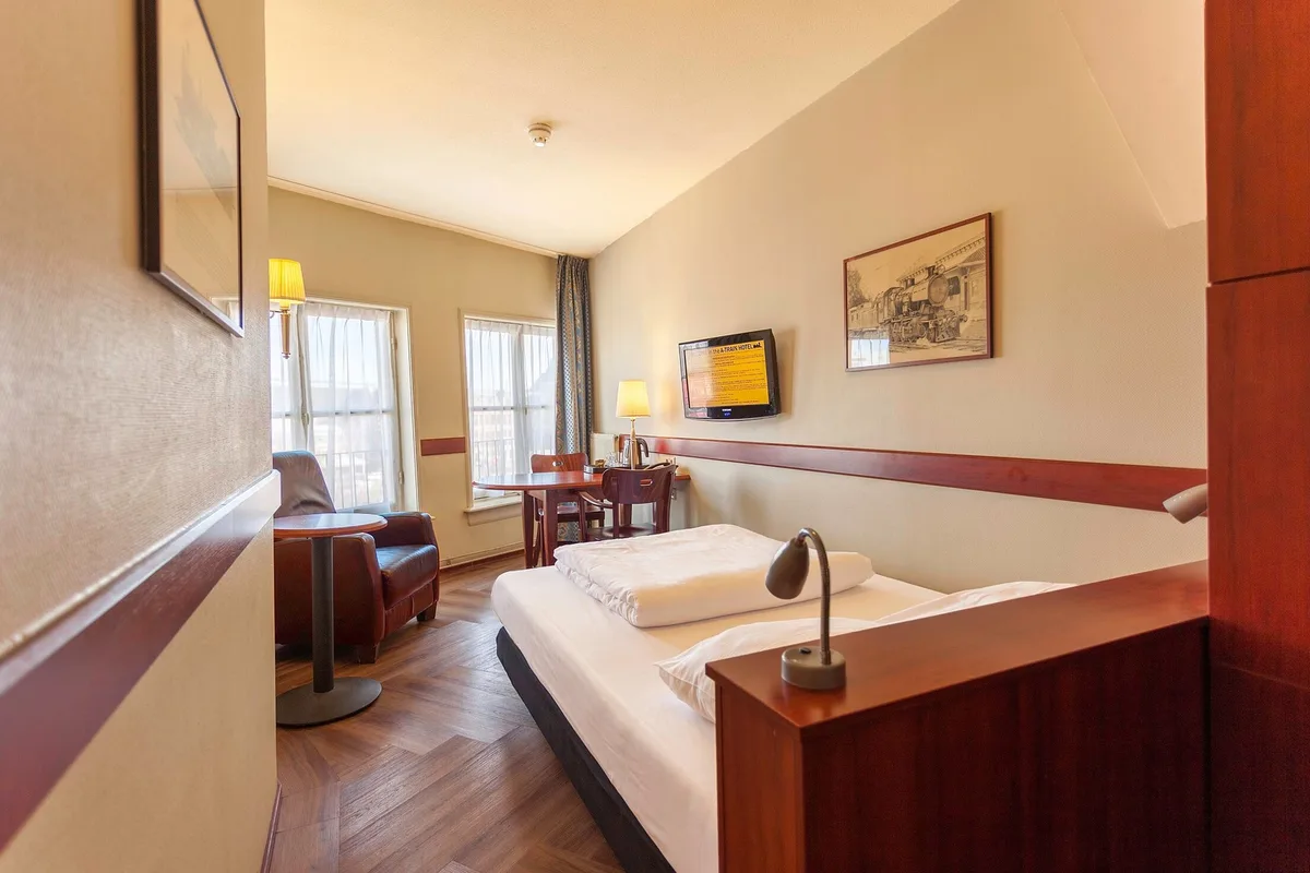 A-Train Hotel — 2
