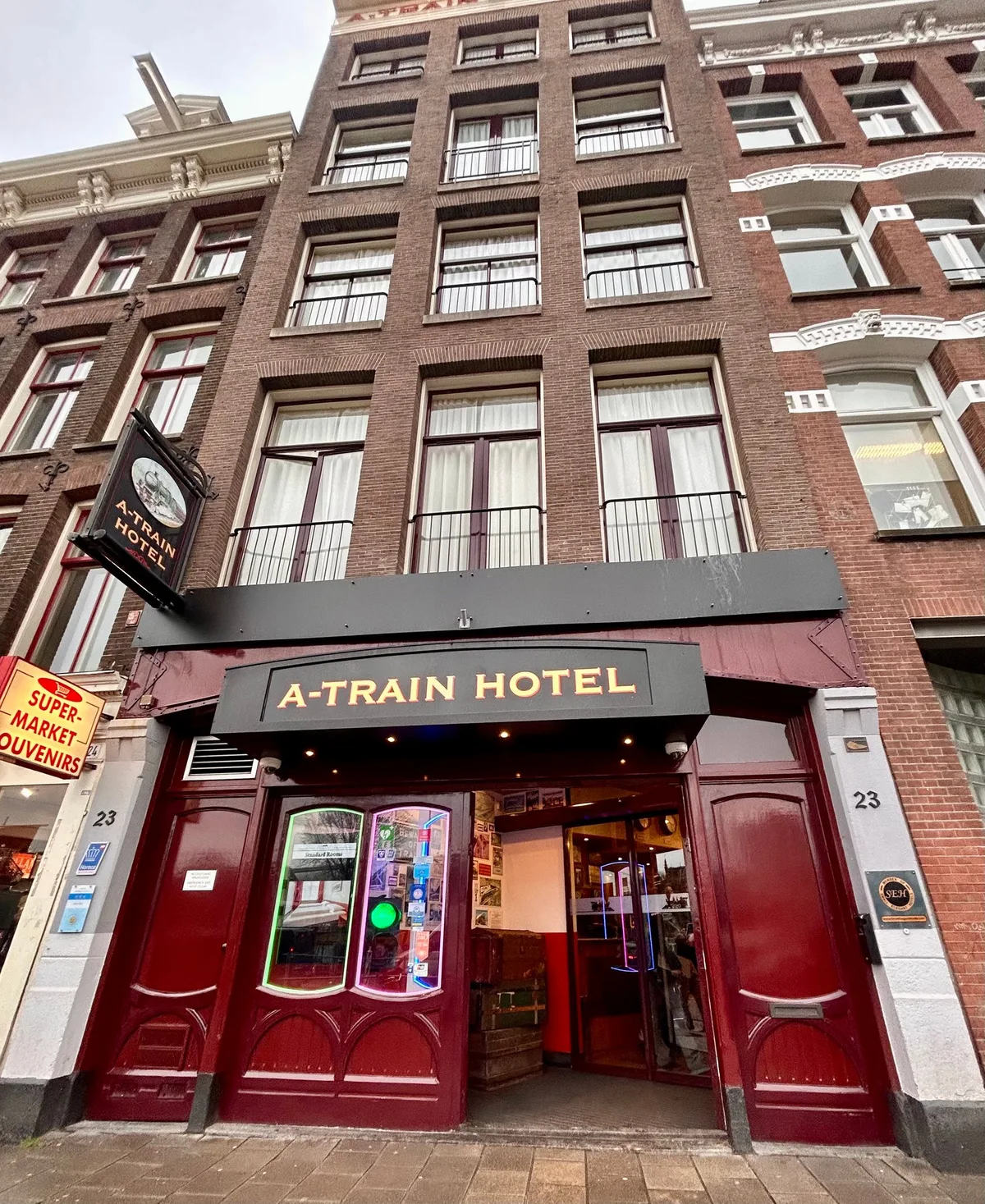 A-Train Hotel — 3