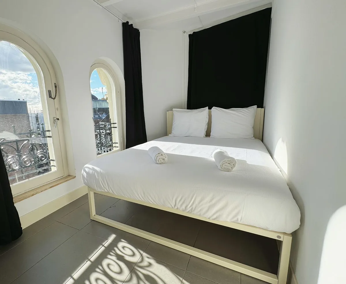 CS Hotel — 3