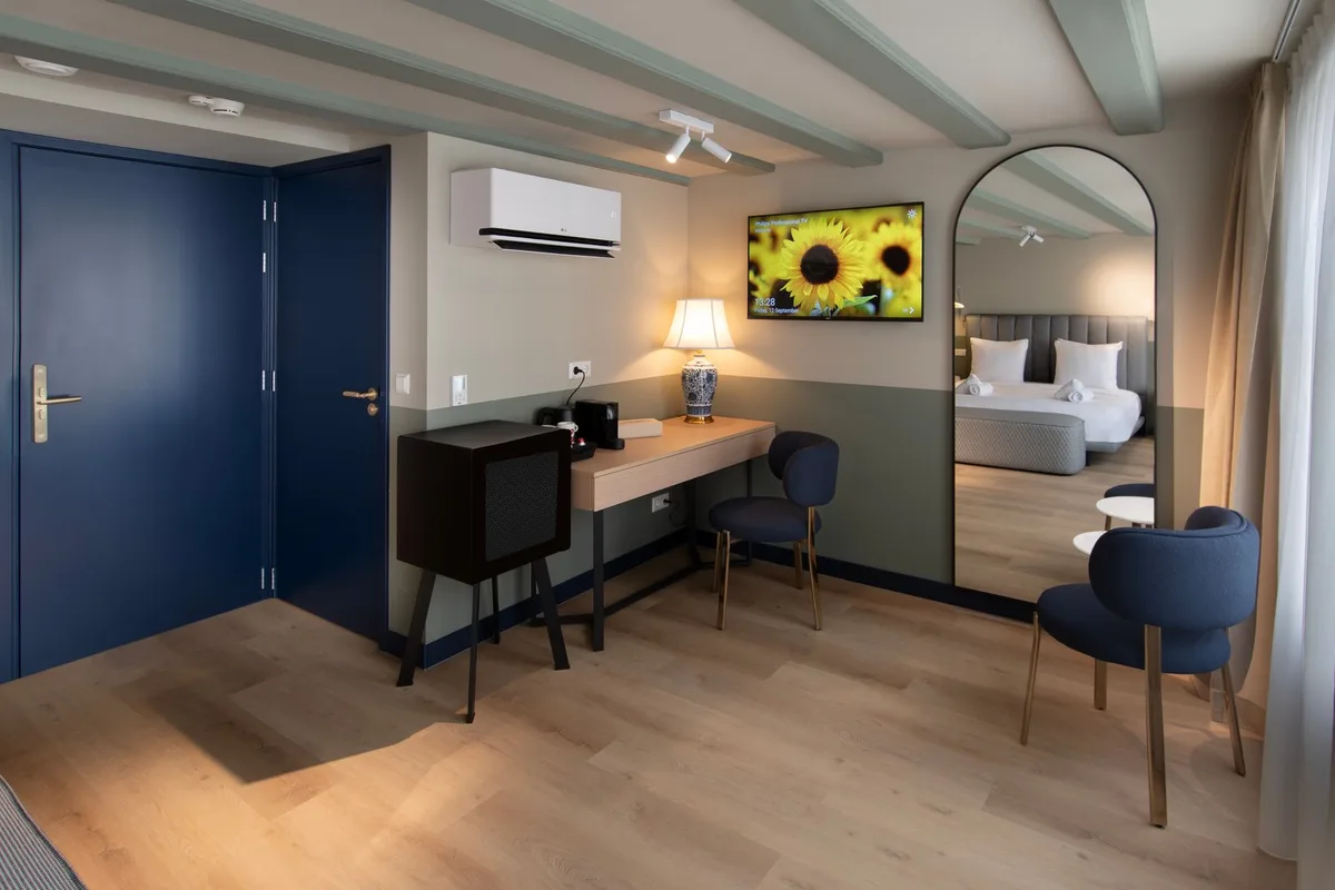 Hotel Zeedijk City Center — 2