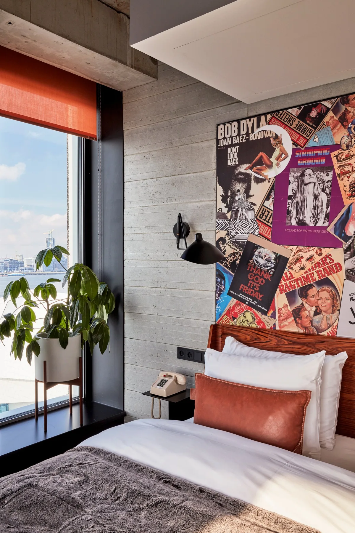 Sir Adam Hotel — 4