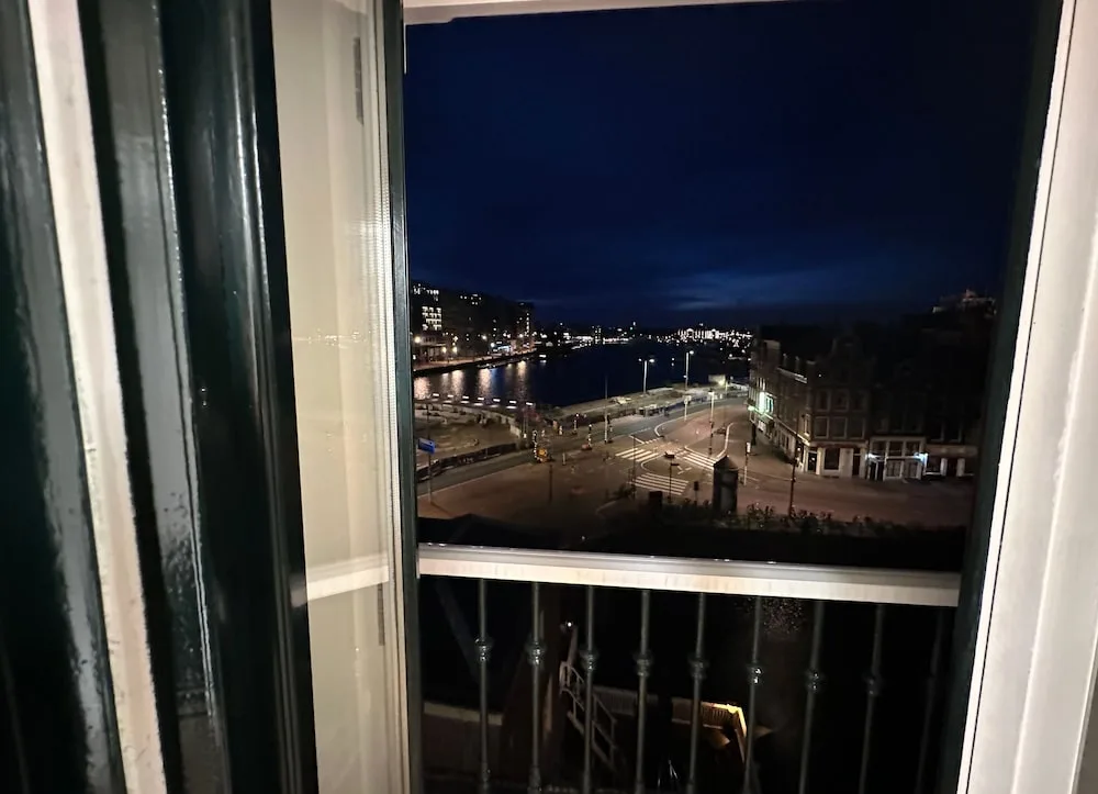 Voyager Hotel Amsterdam — 5