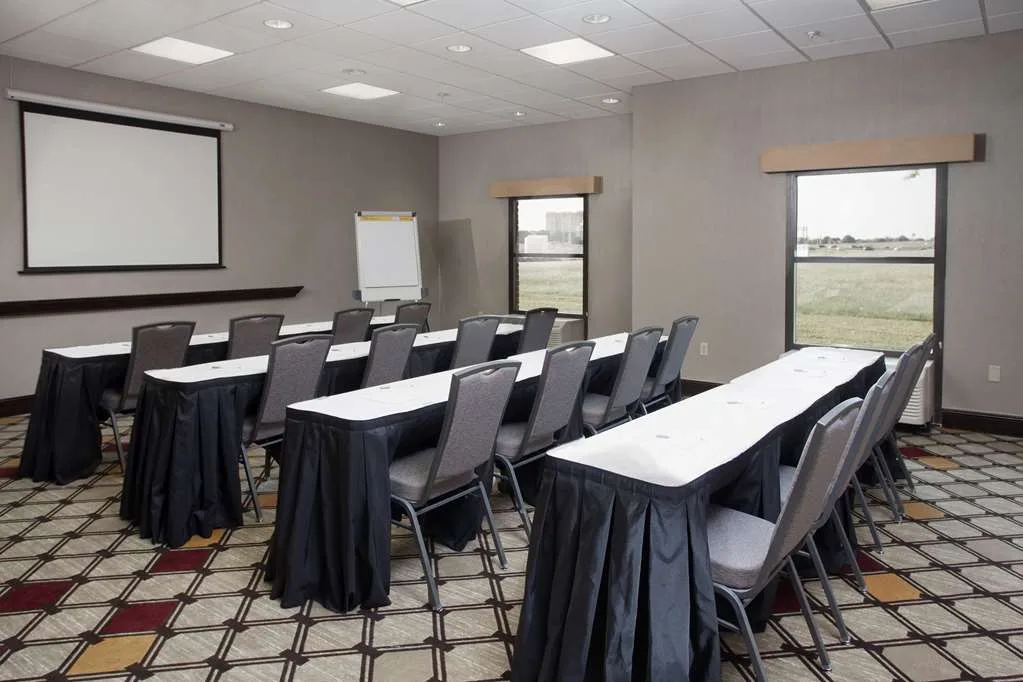 Hampton Inn & Suites Dallas-DFW Airport North-Grapevine — 5