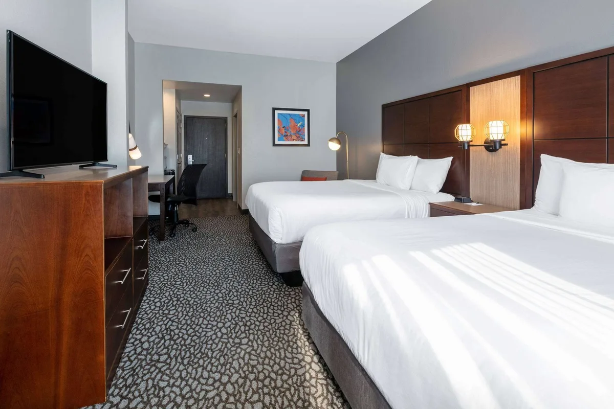 Wingate by Wyndham DFW / North Irving
