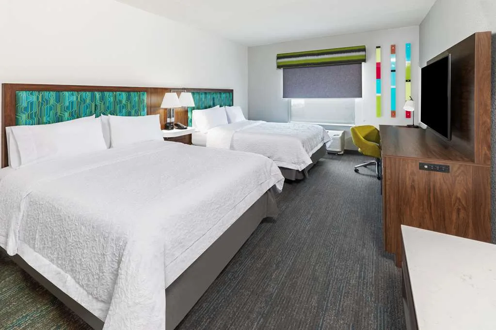 Hampton Inn & Suites Dallas I-30 Cockrell Hill — 3
