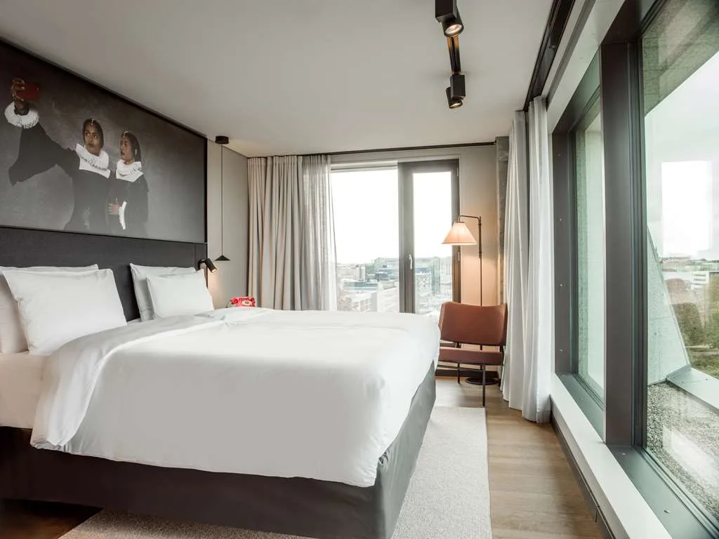 Radisson RED Helsinki — 4